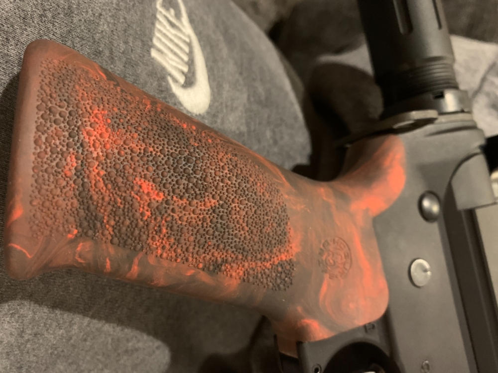 Hogue Beavertail Pistol Grip w/o Finger Grooves - Red Lava - Customer Photo From Walter Peck