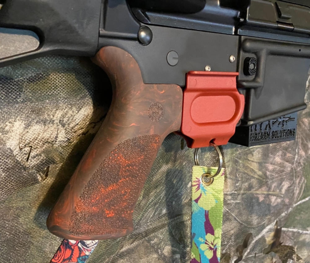 Hogue Beavertail Pistol Grip w/o Finger Grooves - Red Lava - Customer Photo From Raymond Eaves