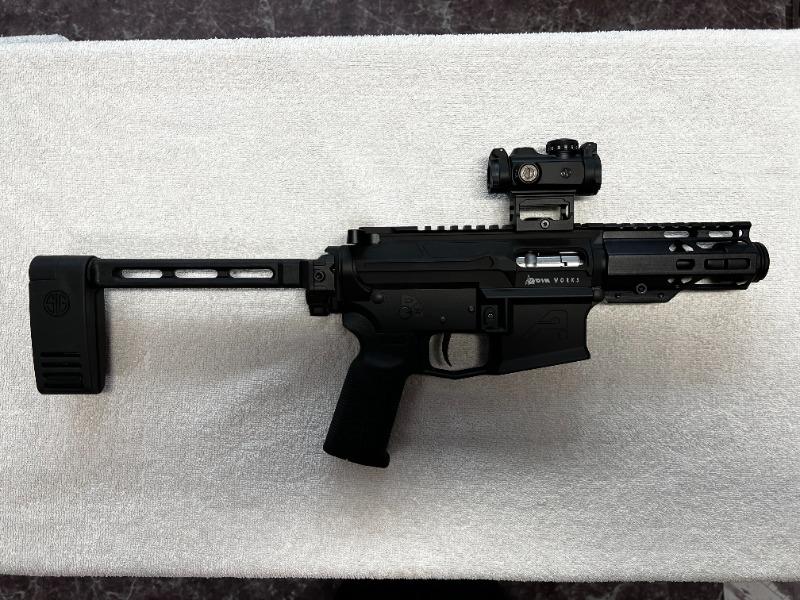 Presma 4.2" AR-15 Pistol M-LOK Handguard - Black - Customer Photo From Stephen Durham