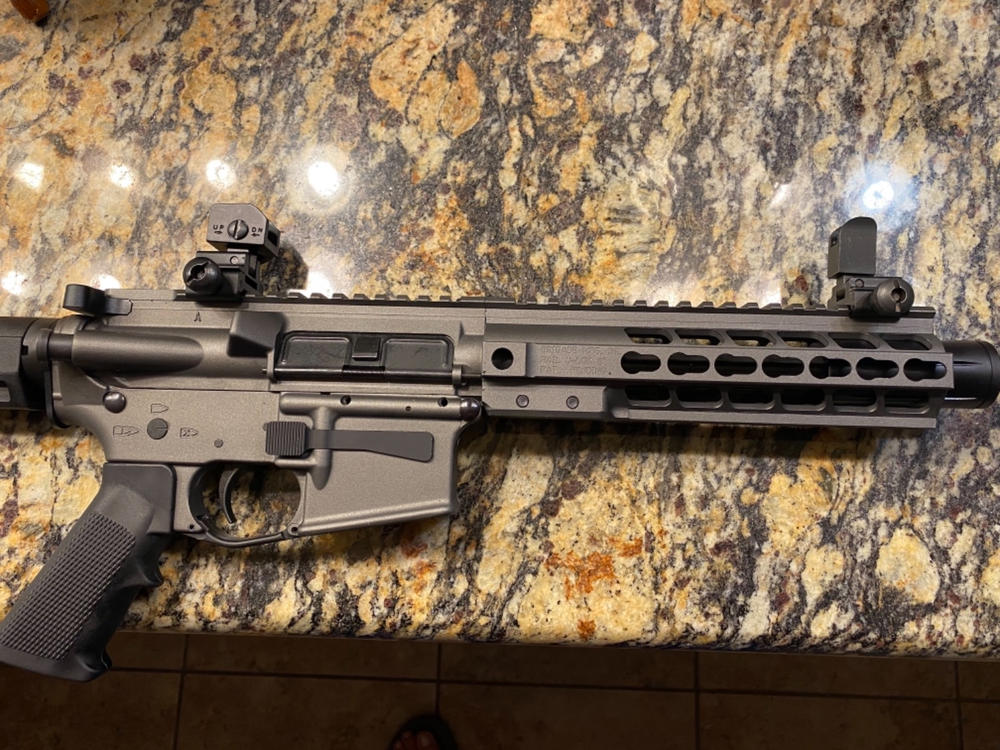 Presma AR-15 Aluminum Flip-Up Sight Set - Low Profile - Customer Photo From Esgardo Gonzalez