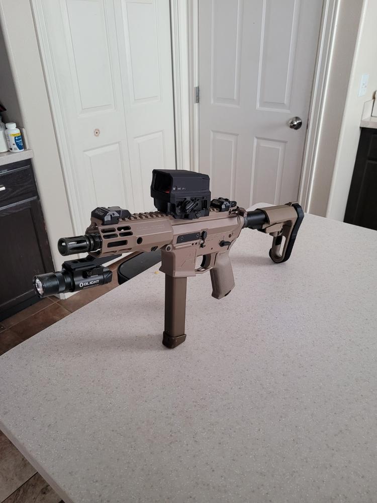 Vortex RAZOR AMG UH-1 Gen 2 Holographic Sight - Customer Photo From Modesto Nunez