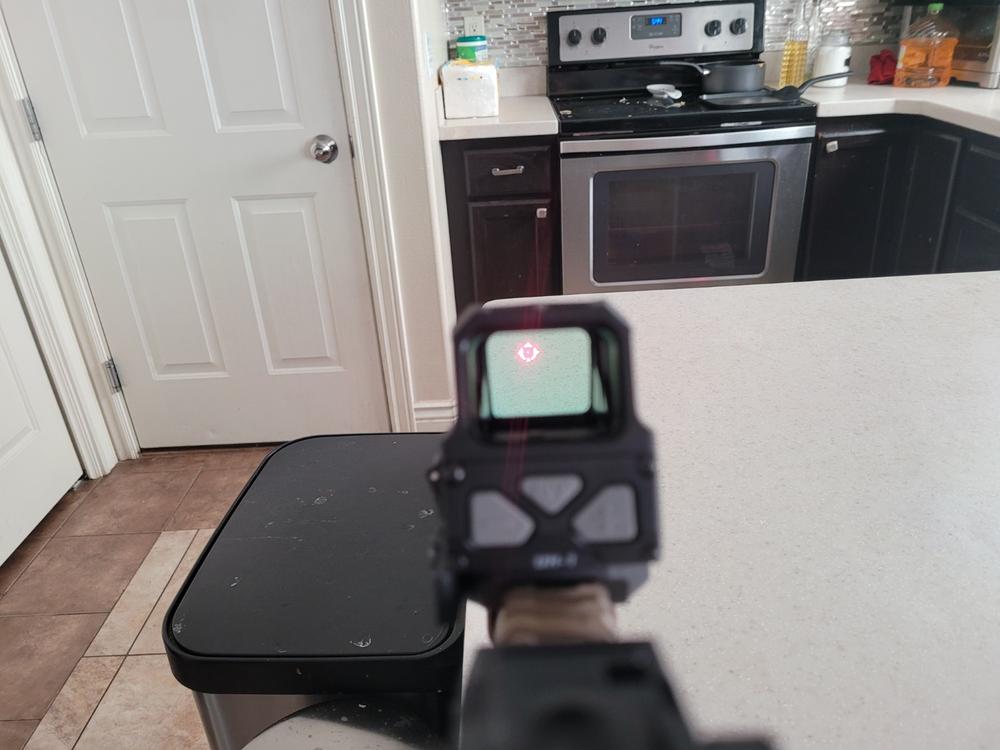 Vortex RAZOR AMG UH-1 Gen 2 Holographic Sight - Customer Photo From Modesto Nunez