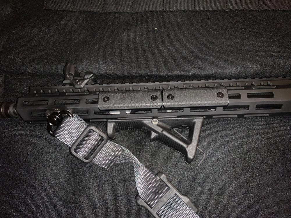 UTG Low Profile M-LOK Panel Covers, 3.15", Black, 4/Pack - Customer Photo From juan velazquez