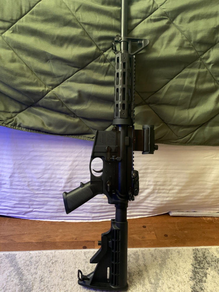 UTG PRO AR-15 Super Slim M-LOK Drop-in Car Length Rail Black - Customer Photo From Kong Vorachack