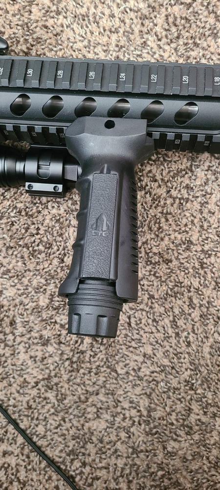 UTG Ergonomic Ambidextrous Vertical Foregrip - Black - Customer Photo From william Crutchley