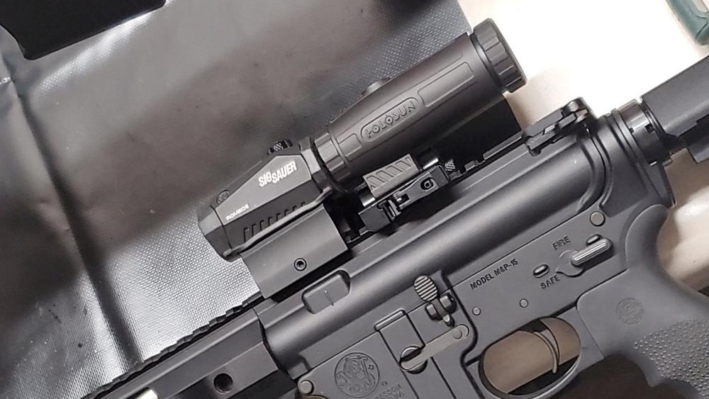 Holosun HM3X 3X Magnifier - Customer Photo From Travis Bettcher