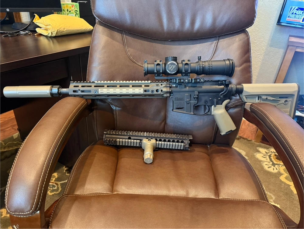 Daniel Defense RIS III AR-15 Handguard - 12.5", FDE - Customer Photo From Garrick Ruiz