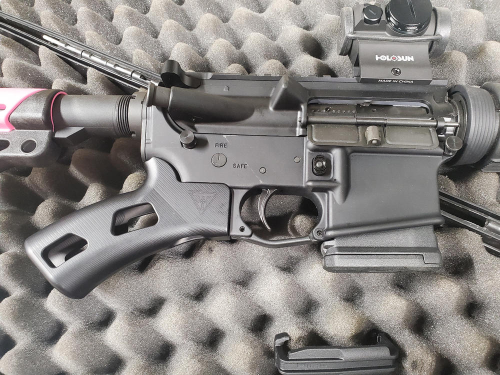 Juggernaut Tactical Featureless Grip - Black - Customer Photo From Bart Hall