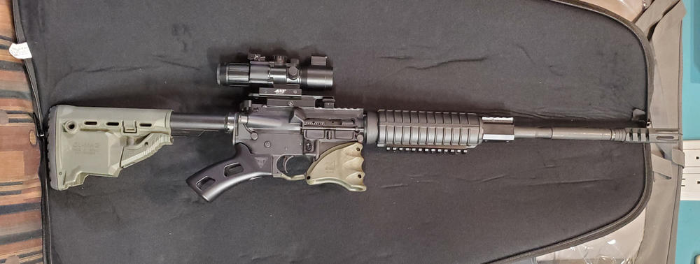 Juggernaut Tactical Featureless Grip - Black - Customer Photo From Bart Hall