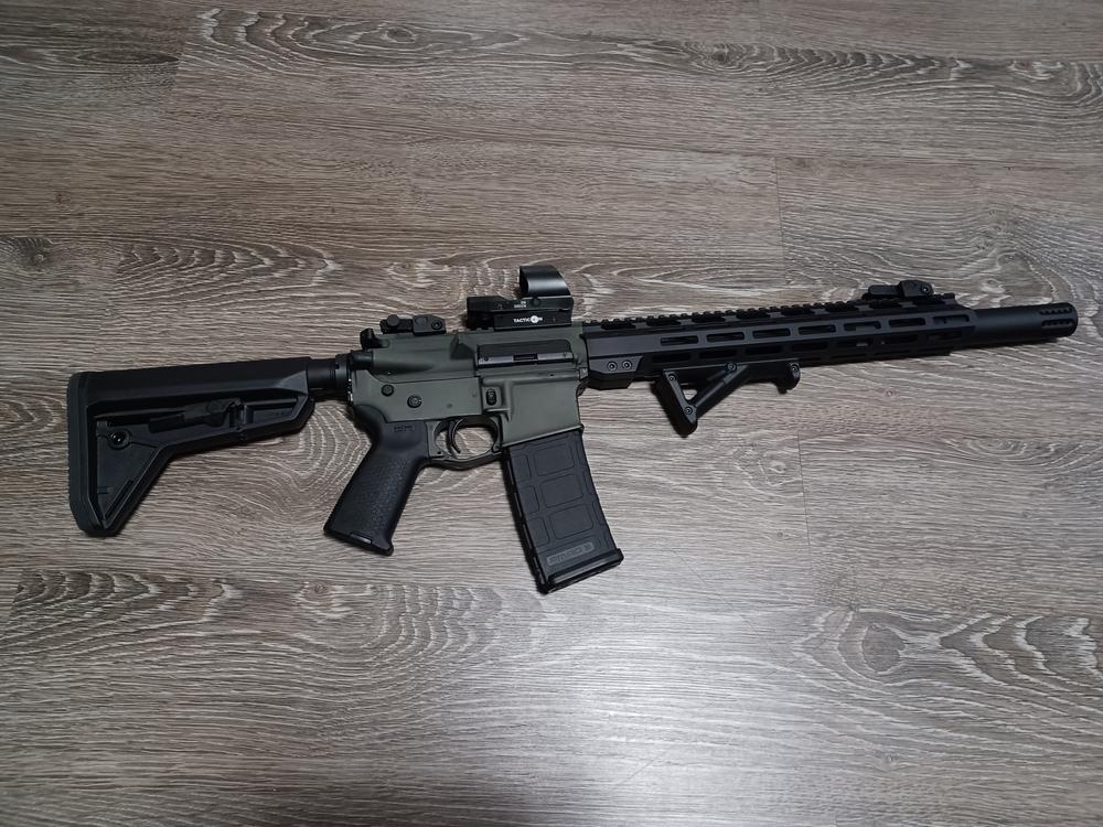 Aim Sports Inc AR-15 Free Float M-LOK Handguard - Customer Photo From The terminator 