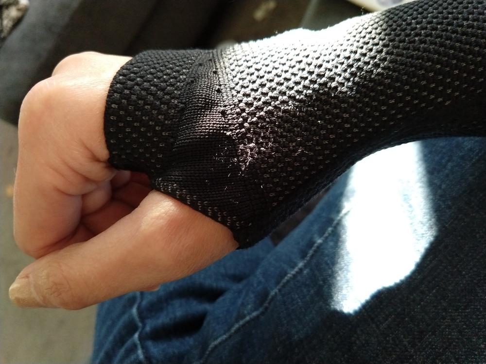 Compression Wrist Support Sleeve - Customer Photo From JENNIFER S.