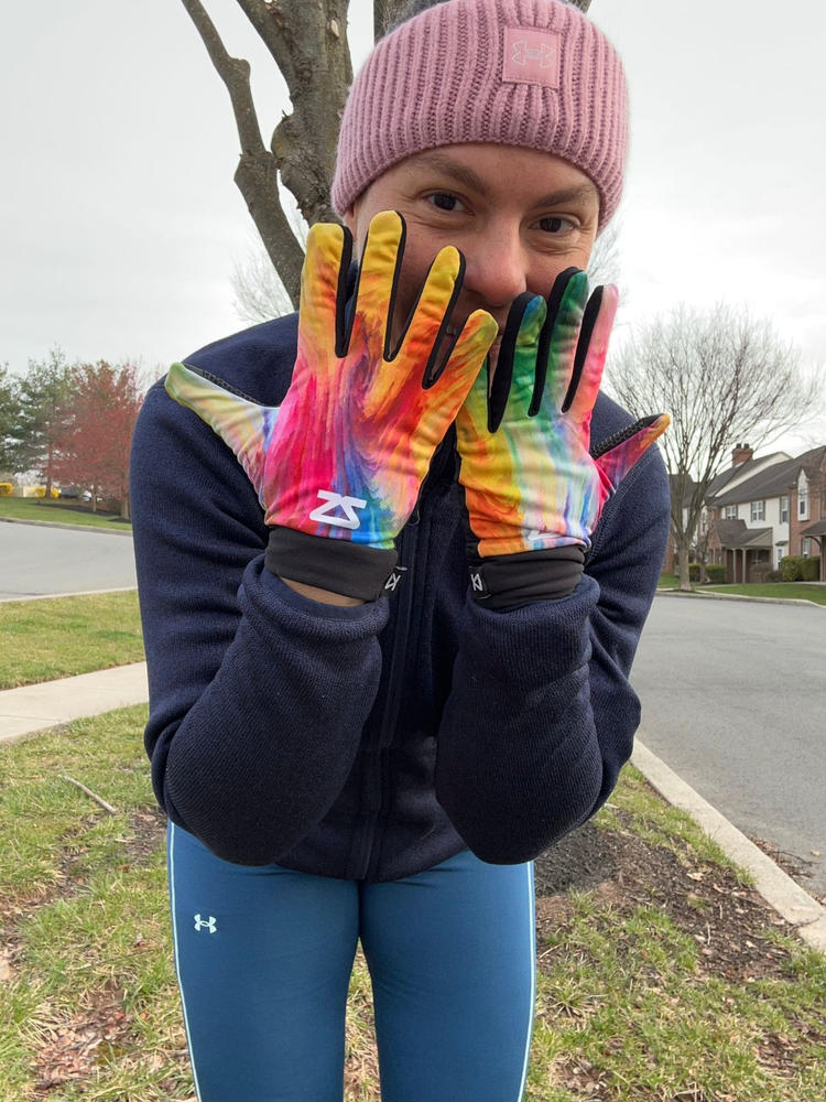 Limited Edition Running Gloves - Customer Photo From Renata Lang
