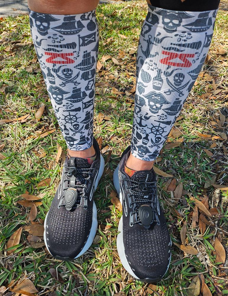 Pirate Vibes Compression Leg Sleeves - Customer Photo From Bela.runs