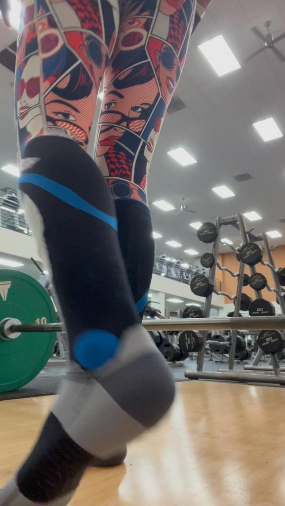 Weightlifting Gripper Socks - Customer Photo From Lara G