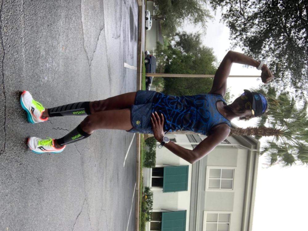 Featherweight Compression Leg Sleeves - Customer Photo From Sheila White