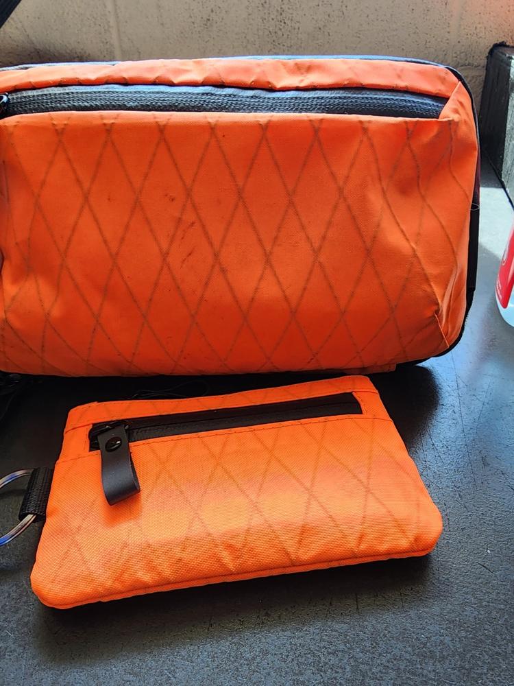 HUB Pouch Orange Blaze