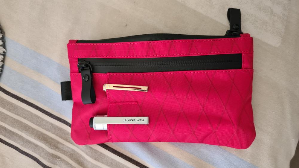 ZIP TOP CLUTCH STRONGER TOGETHER