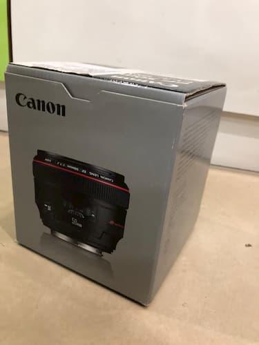 55 Canon EF 50mm f/1.2 L USM レンズ 81+RQ0vr+HL._AC_UF350,