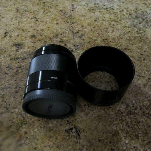 Sony E 50mm f/1.8 OSS Lens (Black) in India at lowest Price