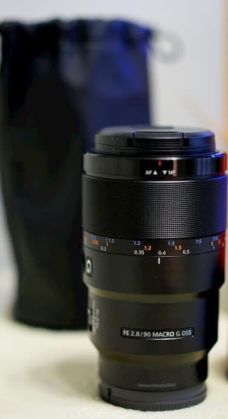 ソニー SONY FE 90mm F2.8 Macro G OSS Sony FE 90mm f/2.8 Macro G OSS Lens in India at lowest Price