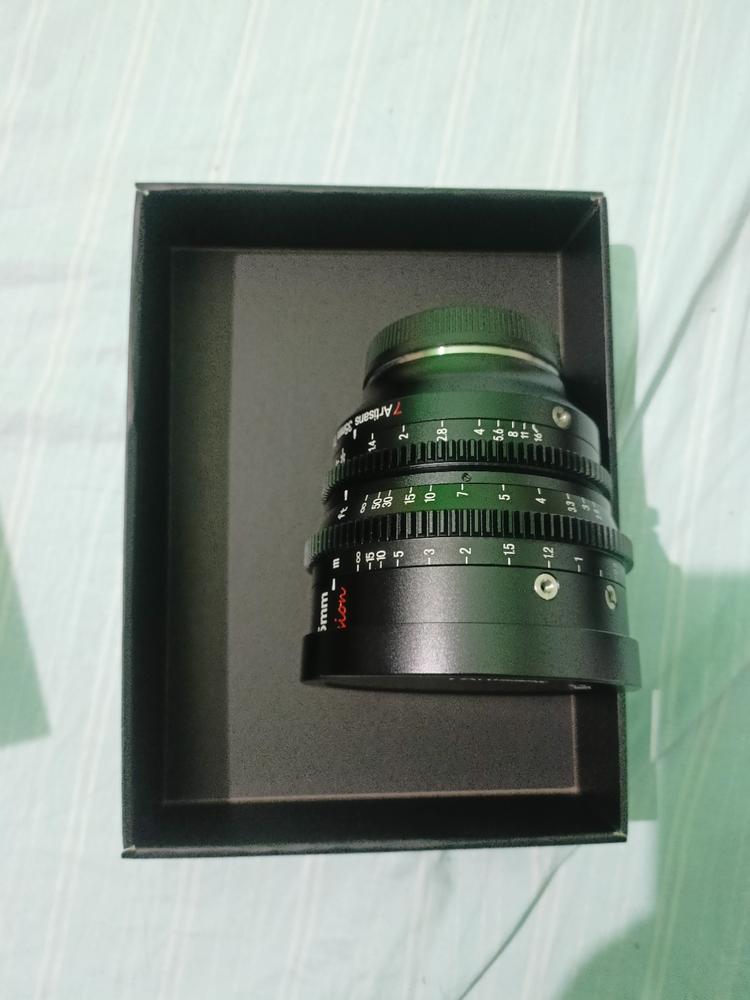 【美品】7artisans 35mm T1.05 （SonyEマウント） Amazon | 7artisans 35mm T1.05 シネレンズ マニュアル