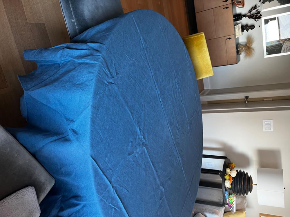 Orkney Linen Round Tablecloth - Customer Photo From Anna Kolker