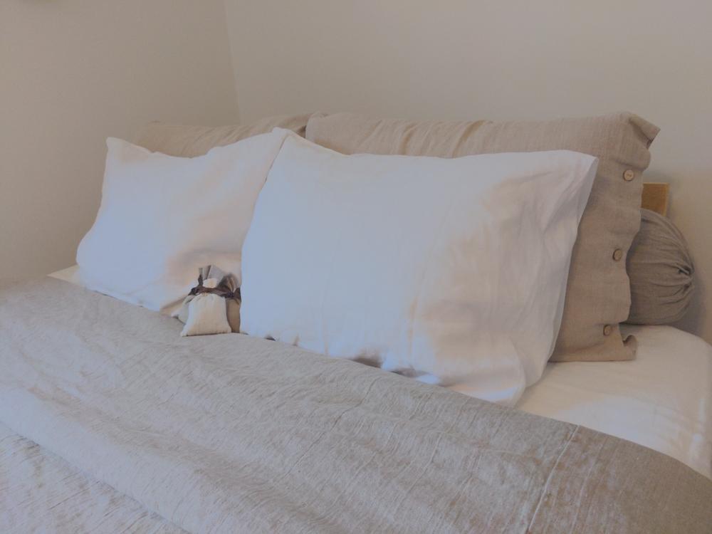 Smooth Simple Linen Pillowcase - Customer Photo From Alicia Carr