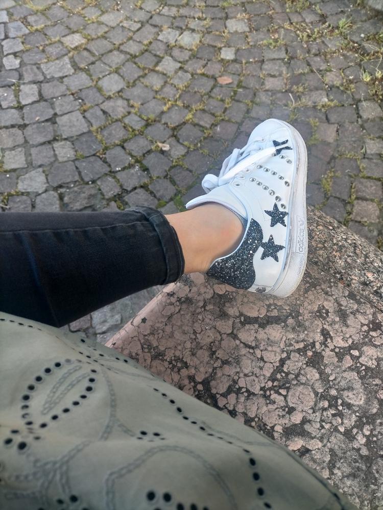 Adidas Stan Smith con Glitter Nero a Stelle - Customer Photo From Marica F.