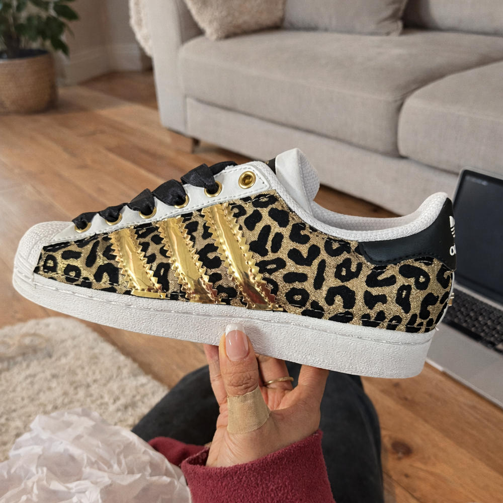 SHEIN Mulvari Vesto a maniche lunghe modesto con stampa leopardata e SHEIN Mulvari Vesto a maniche lunghe modesto con stampa leopardata e