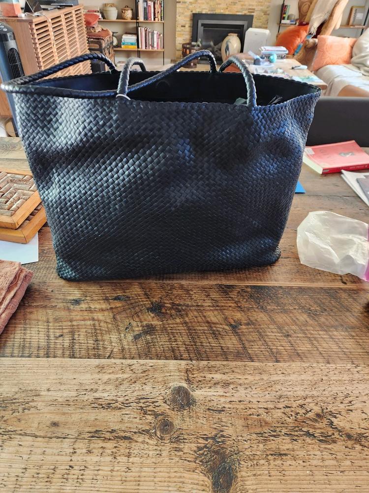 Christmas - Designer Tote Bags — Women's Leather Goods