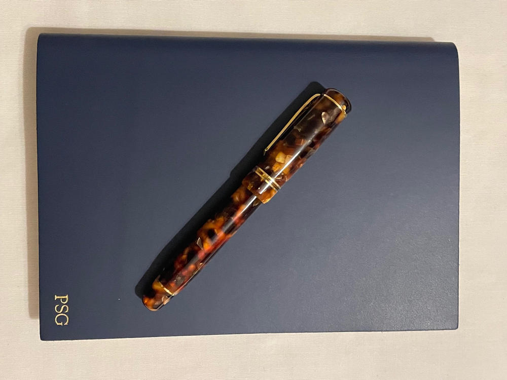 Conway Stewart Special Edition Belliver Classic Brown Pens
