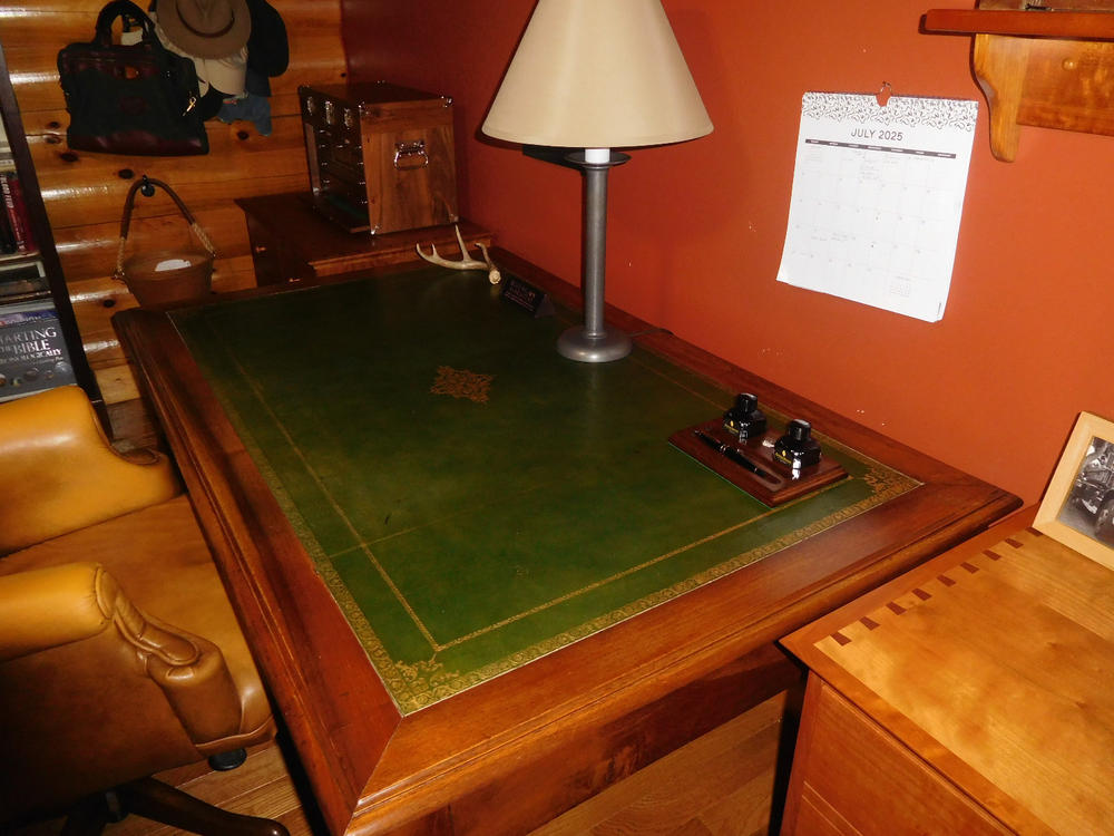 Conway Stewart Walnut Desk Tray with Sterling Silver Insert - Customer Photo From Guy Roberts
