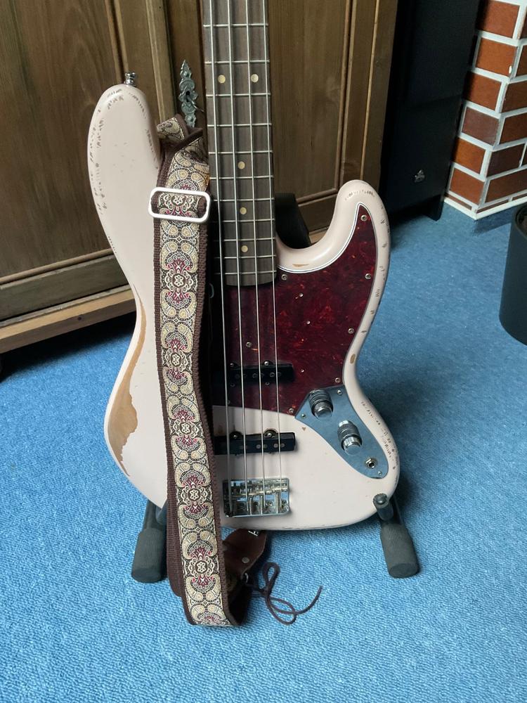 Retro Gitarrengurt - Wüstenlicht (braun-weinrot) - Customer Photo From Bruno Friedrich