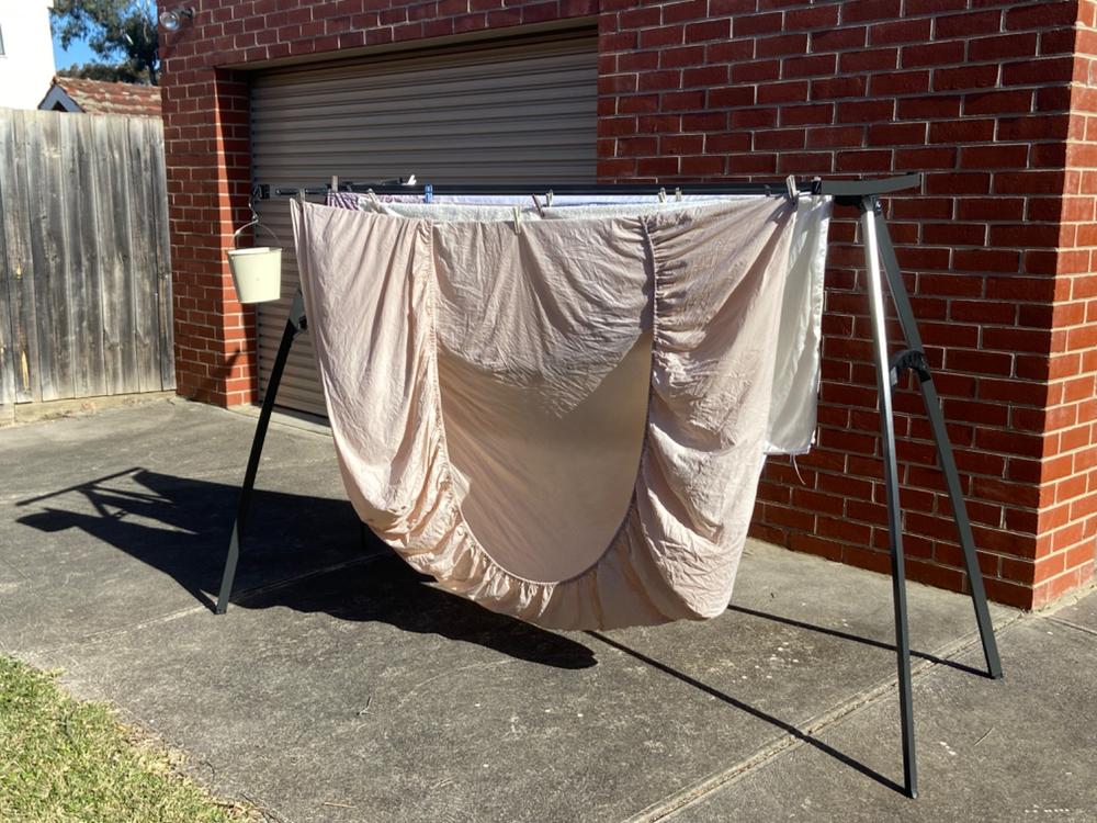 Hills Portable 170 Clothesline - Customer Photo From Anastasia Bickley