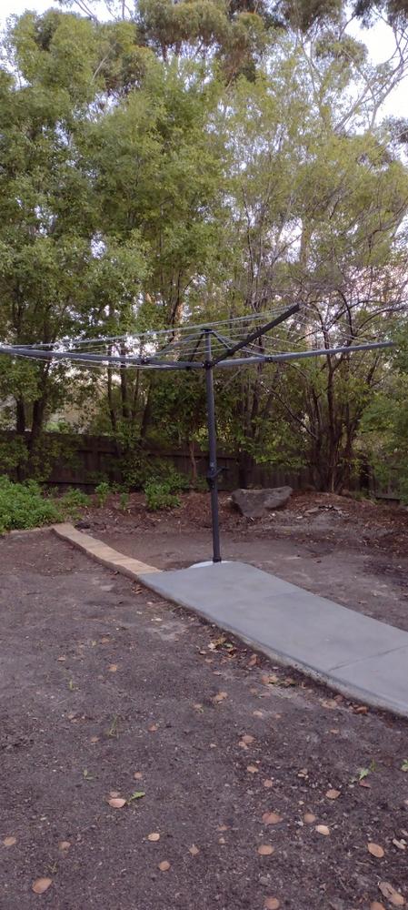 Austral Rotary Foldaway 51 Clothesline - Customer Photo From Rodney Walker