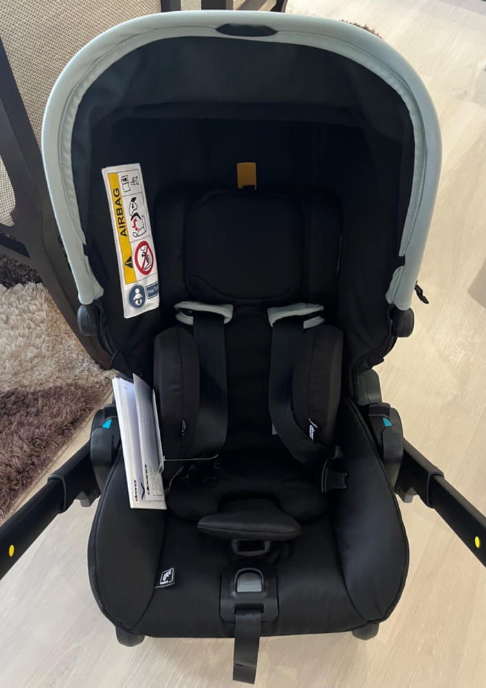 All black car seat and stroller hotsell