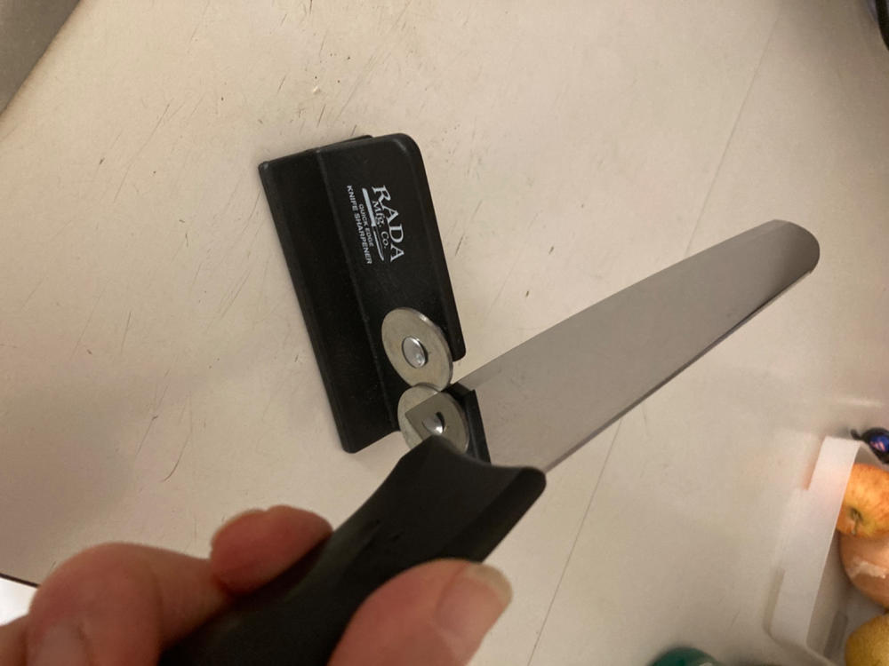 Quick Edge Knife Sharpener - Customer Photo From Karen Carnahan
