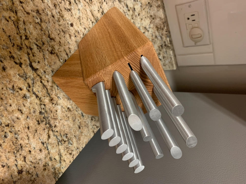 Six Utility/Steak Knives Gift Set - Customer Photo From Maxine Jordan