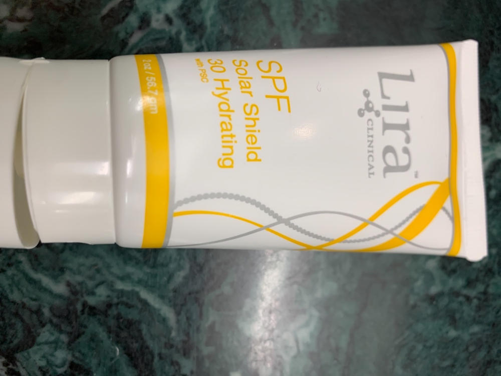 Lira Clinical Anti Aging Sunscreen (choose HYDRATING or OIL FREE below) - Customer Photo From Carol D.