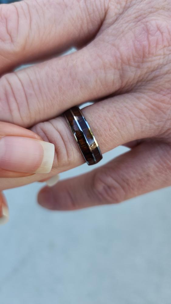 Sustainable Koa Wood Ring (6mm wide) - Royal Mile Silver