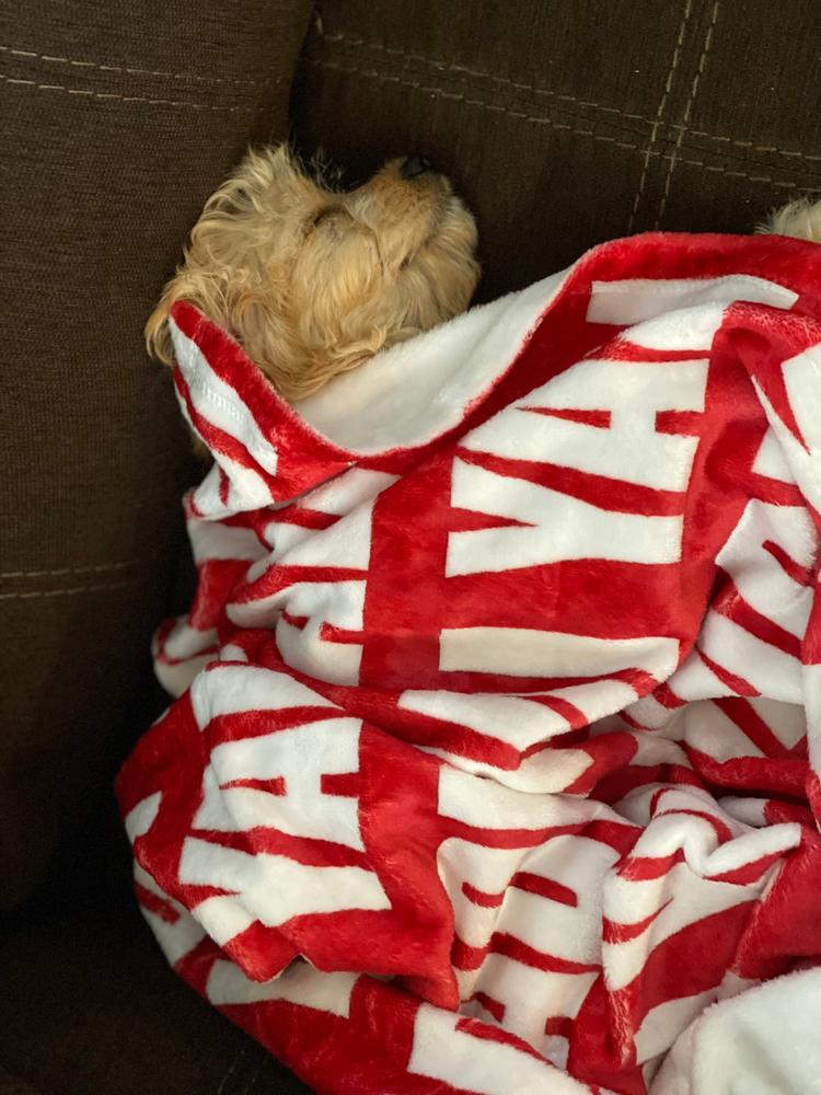 PERSONALIZED PET NAME BLANKET - BOLD (ALL COLOR OPTIONS) - Customer Photo From Cassandra Campbell