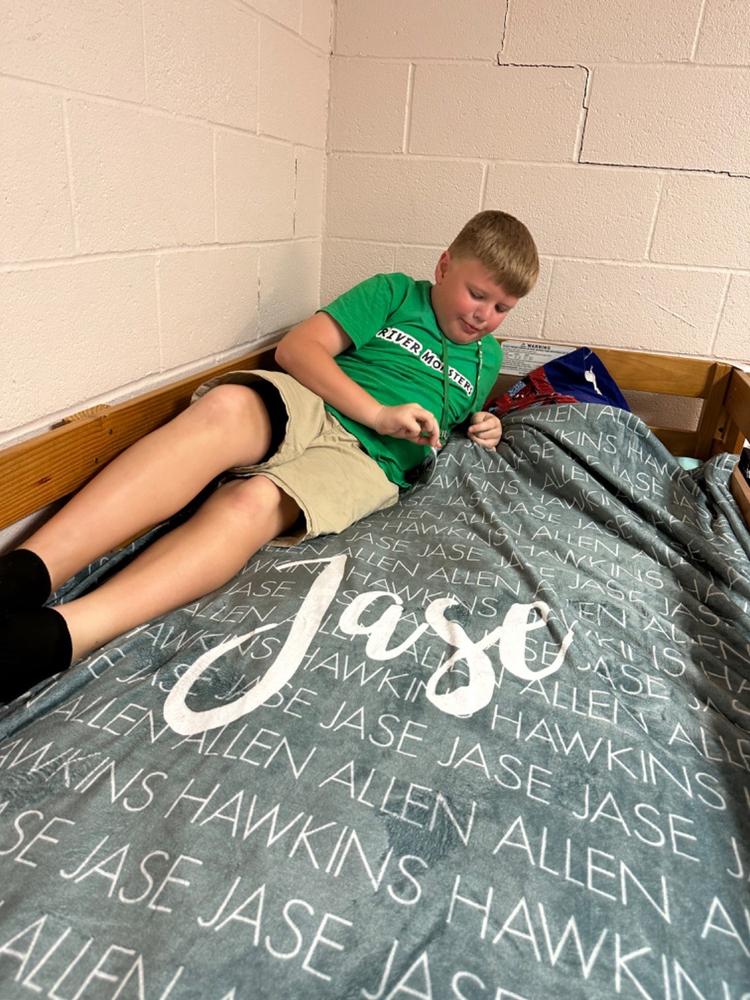 PERSONALIZED NAME BLANKET - LIGHT (BOHO COLOR OPTIONS) - Customer Photo From Beverly Hawkins