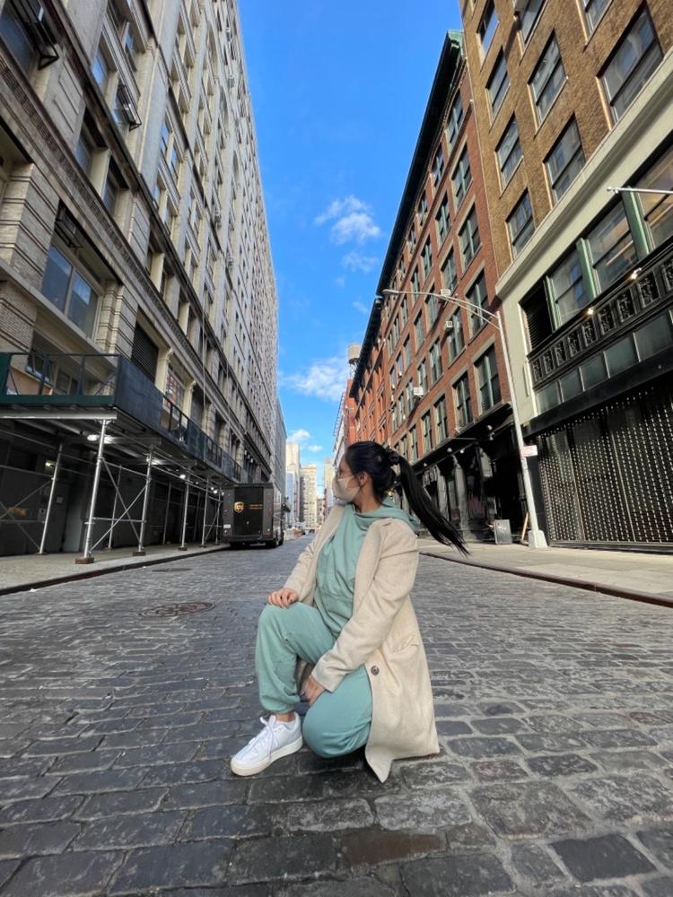 UNISEX OVERSIZED HOODIE - ELEMENTS - Customer Photo From Lauren Lapid