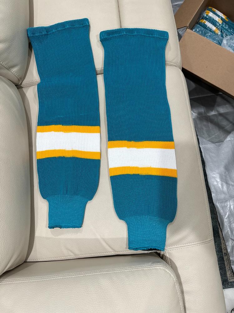 Modelline 1974-76 California Golden Seals Teal Knit Ice Hockey Socks - Customer Photo From Cristina Glebova