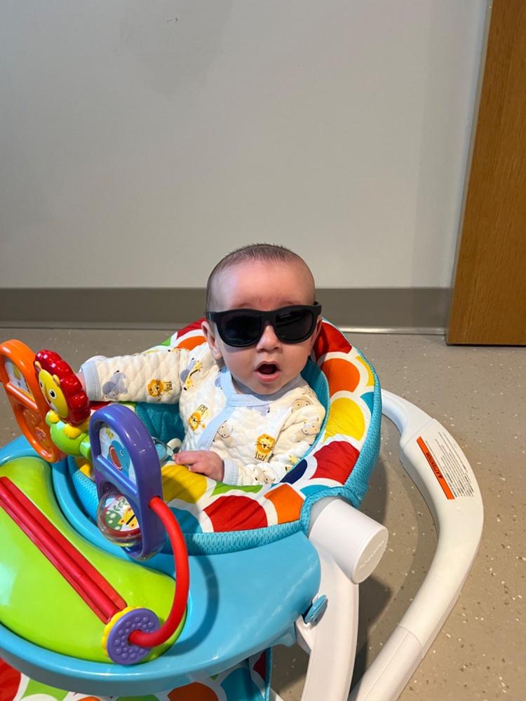 Baby & Toddler Girl Think Pink! Navigator Sunglasses – Gerber