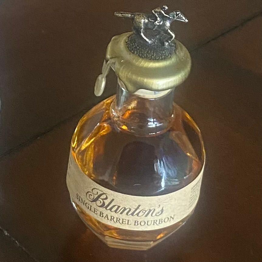 Blanton’s Single Barrel Bourbon Miniature 50ml Shot - Customer Photo From Gina Vargas