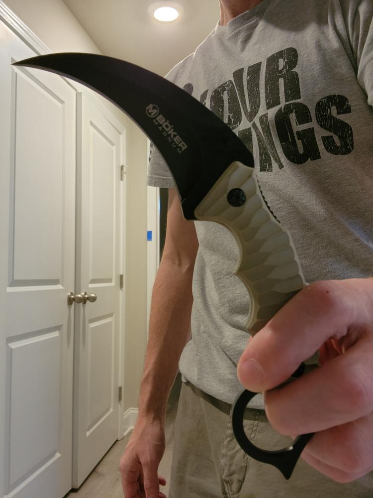 Magnum Spike Karambit