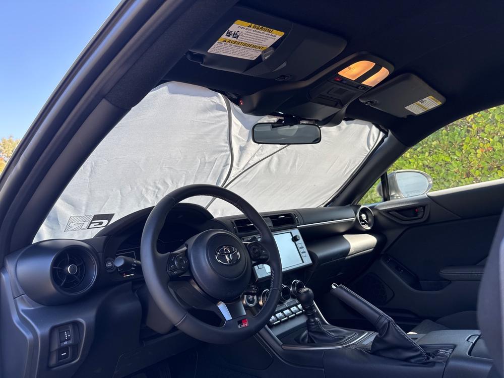 TRD GR SUNSHADE FOR TOYOTA 86 ZN8 MS070-18001 - Black Hawk Japan