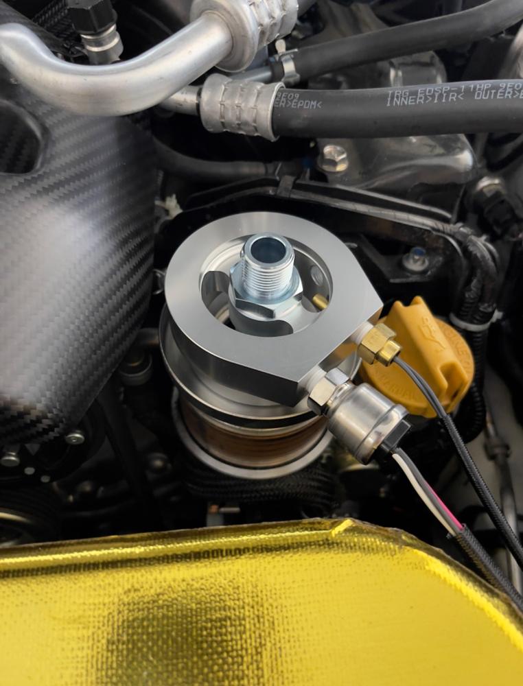 オーダー BLITZ OIL SENSOR ATTACHMENT FOR TOYOTA GR86 ZN8 SUBARU BRZ