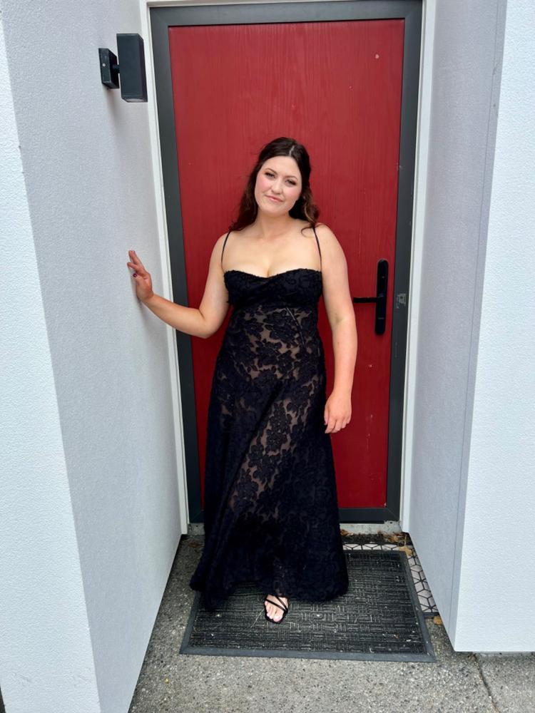 Seren Gown (Black) - Customer Photo From Hannah Smith